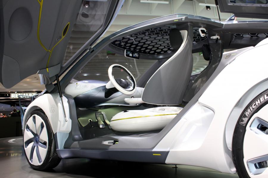  Renault ZOE Z.E. Concept 2009 года  (фото 54 из 95)